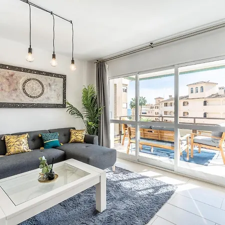Apartment Sea View 2 Bedroom 2 Min Away From The