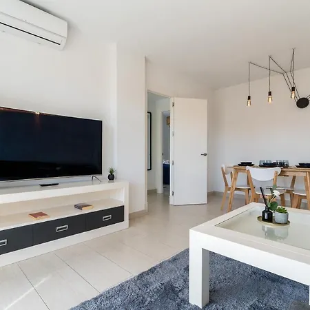 Apartment Sea View 2 Bedroom 2 Min Away From The *
