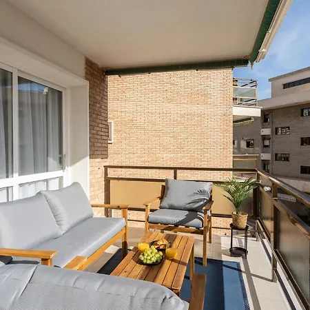 Sea View 2 Bedroom 2 Min Away From The Apartment